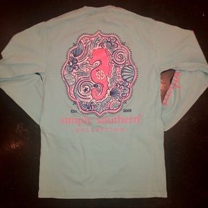 LIKE NEW SIMPLY SOUTHERN LONG SLEEVE
